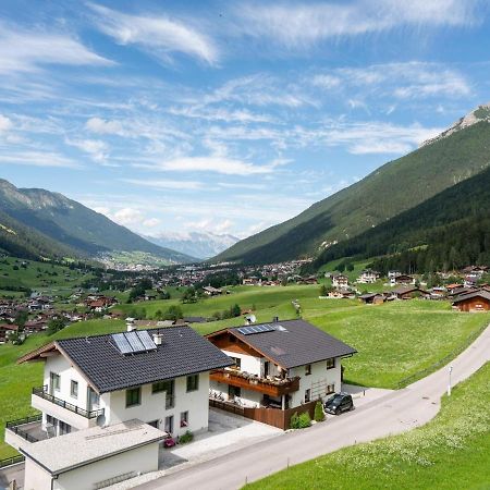 Cosy Apartment In Neustift In The Stubaital Neustift im Stubaital Exterior foto